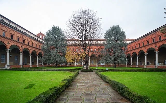 دانشگاه میلان