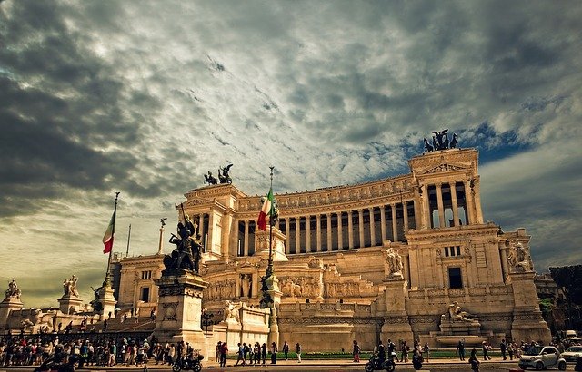 بیمه سفر برای ایتالیا چیست؟