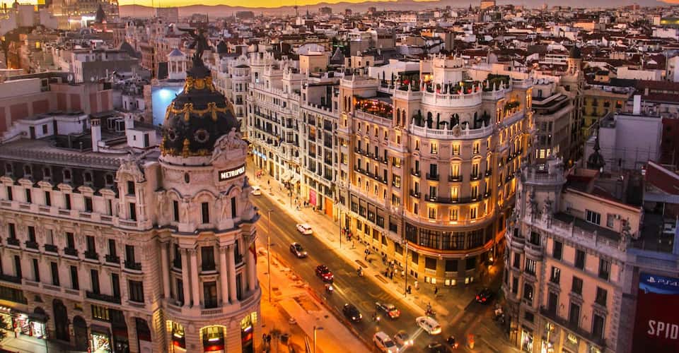 ارزانترین راه های اقامت اسپانیا